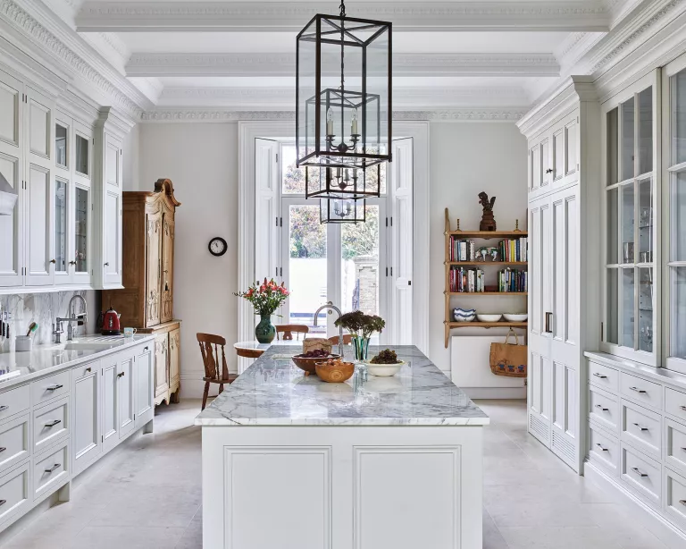 Decorating with white – pure, fresh and oh-so sophisticated ideas