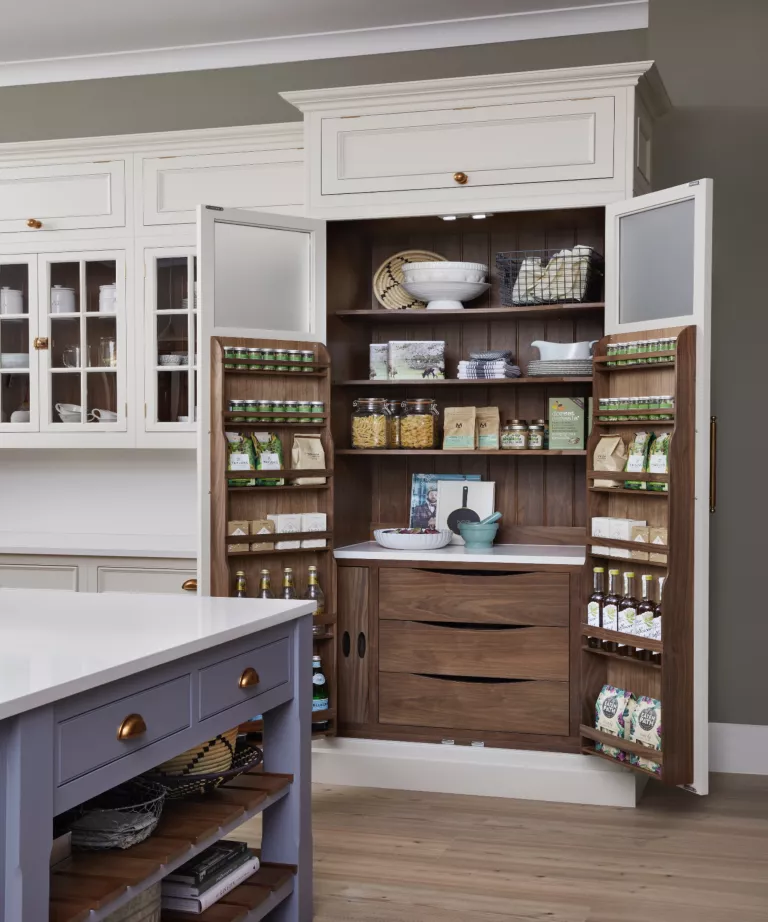 Organizing spices – 10 ways to keep spices pinch perfect