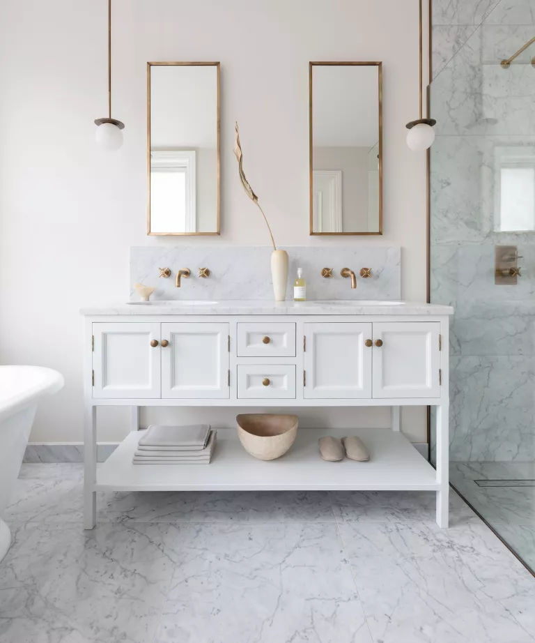 Designing a bathroom vanity – how to choose the perfect vanity unit