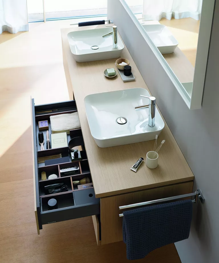 How to organize bathroom cabinets and vanities – 10 easy ways to tidy