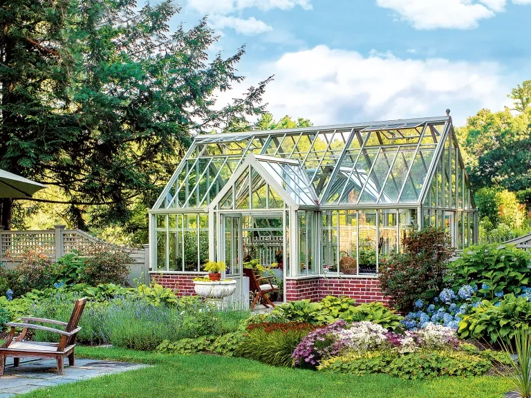 Planning a greenhouse – 10 ways to make the best use of space year round