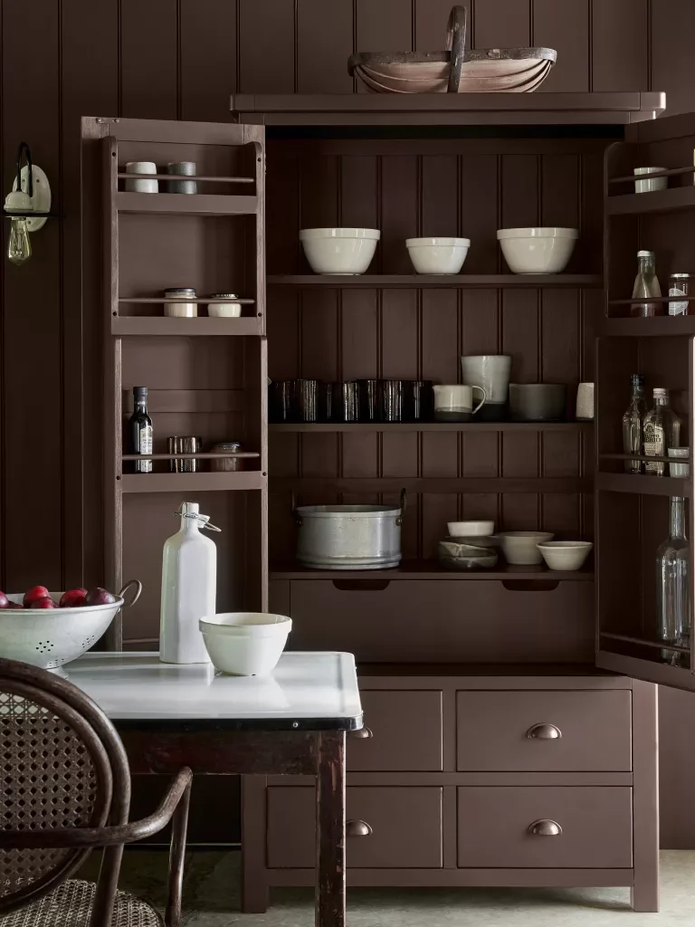 Decorating with brown – 10 ways to use this warm versatile color