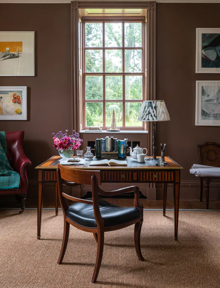 Decorating with brown – 10 ways to use this warm versatile color